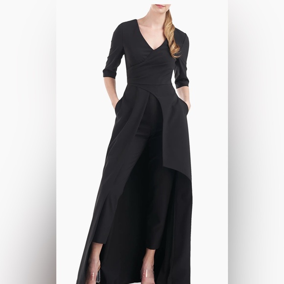 Gina Walk-Through Gown by Kay Unger. Size 8 - Picture 1 of 12